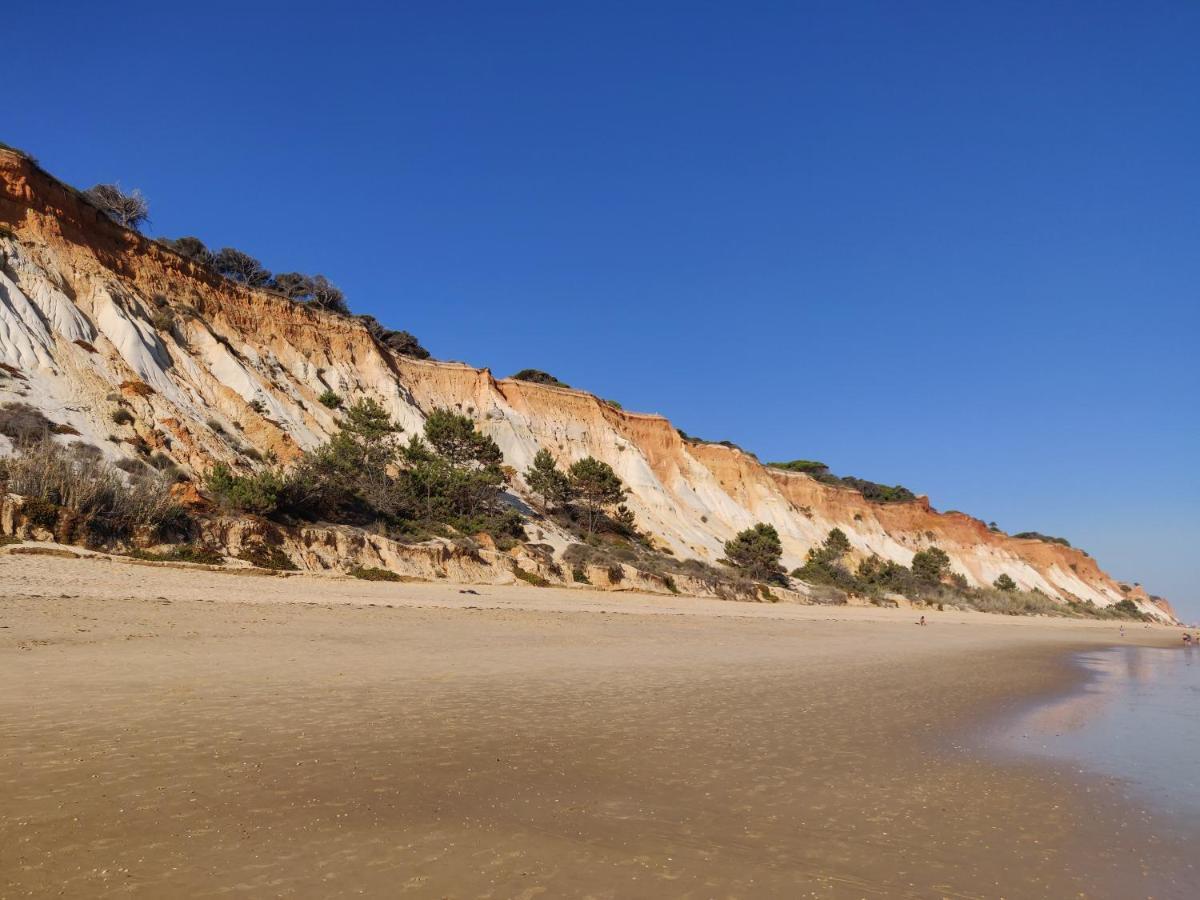 Algarve Albufeira, Quiet Apart With Pool At 10 Mn Walk From Praia Da Falesia Olhos de Agua  Exterior foto